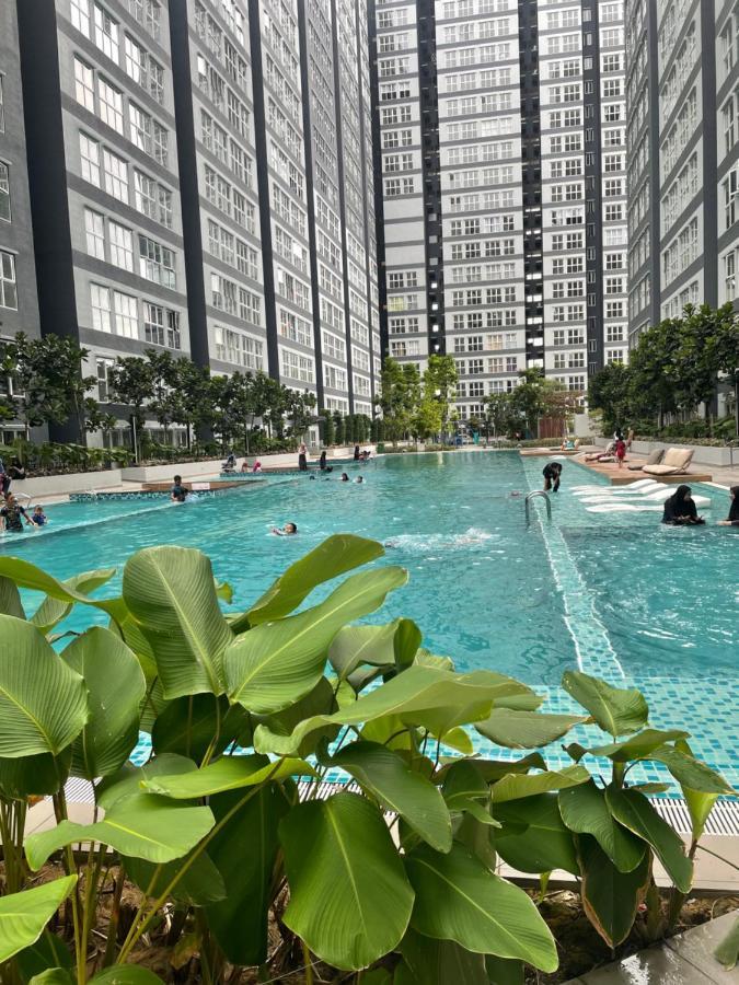 Has Hills Residence - 2 Bedrooms Condo With Wifi Kajang Eksteriør billede